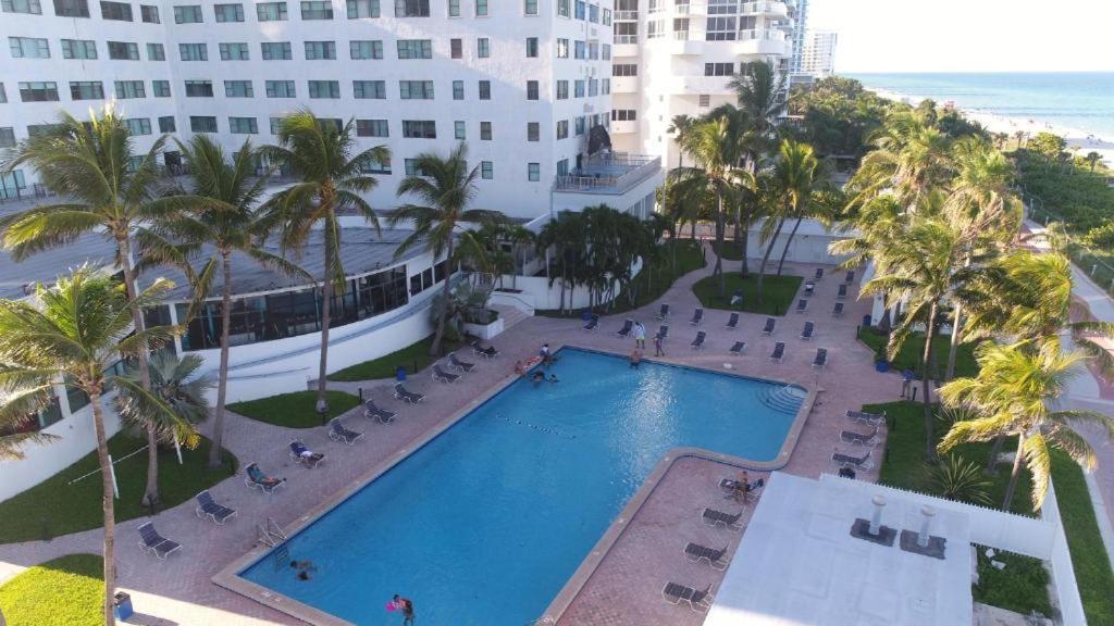 Beachfront Rentals Miami Beach By Bl Rentals מראה חיצוני תמונה
